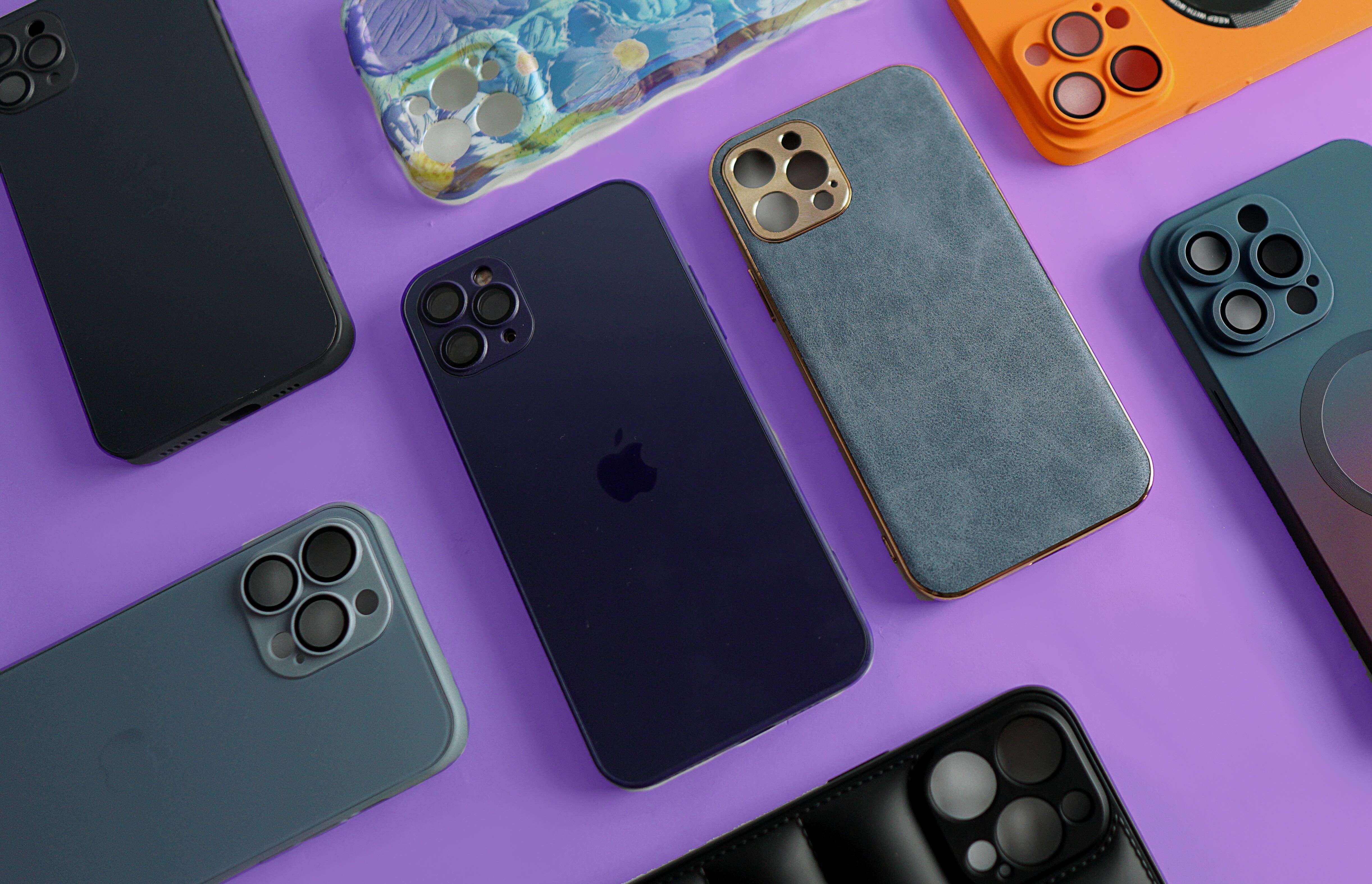 iPhone 14 Plus Covers & Cases