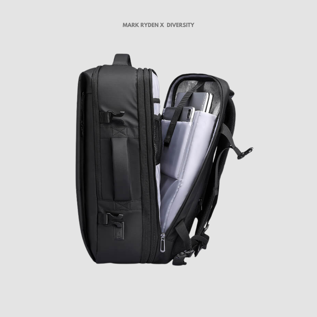 MARK RYDEN - The Super Backpack - Black