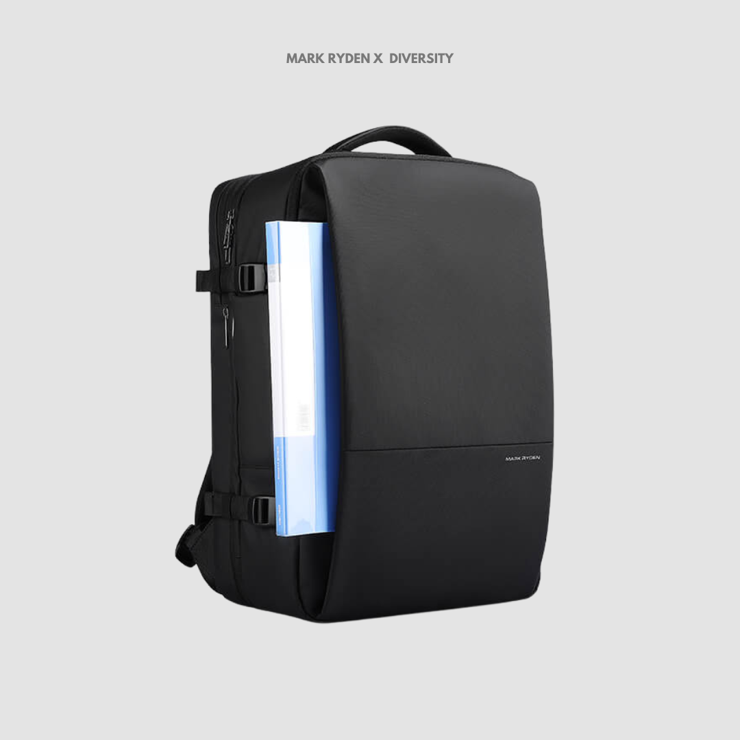 MARK RYDEN - The Super Backpack - Black