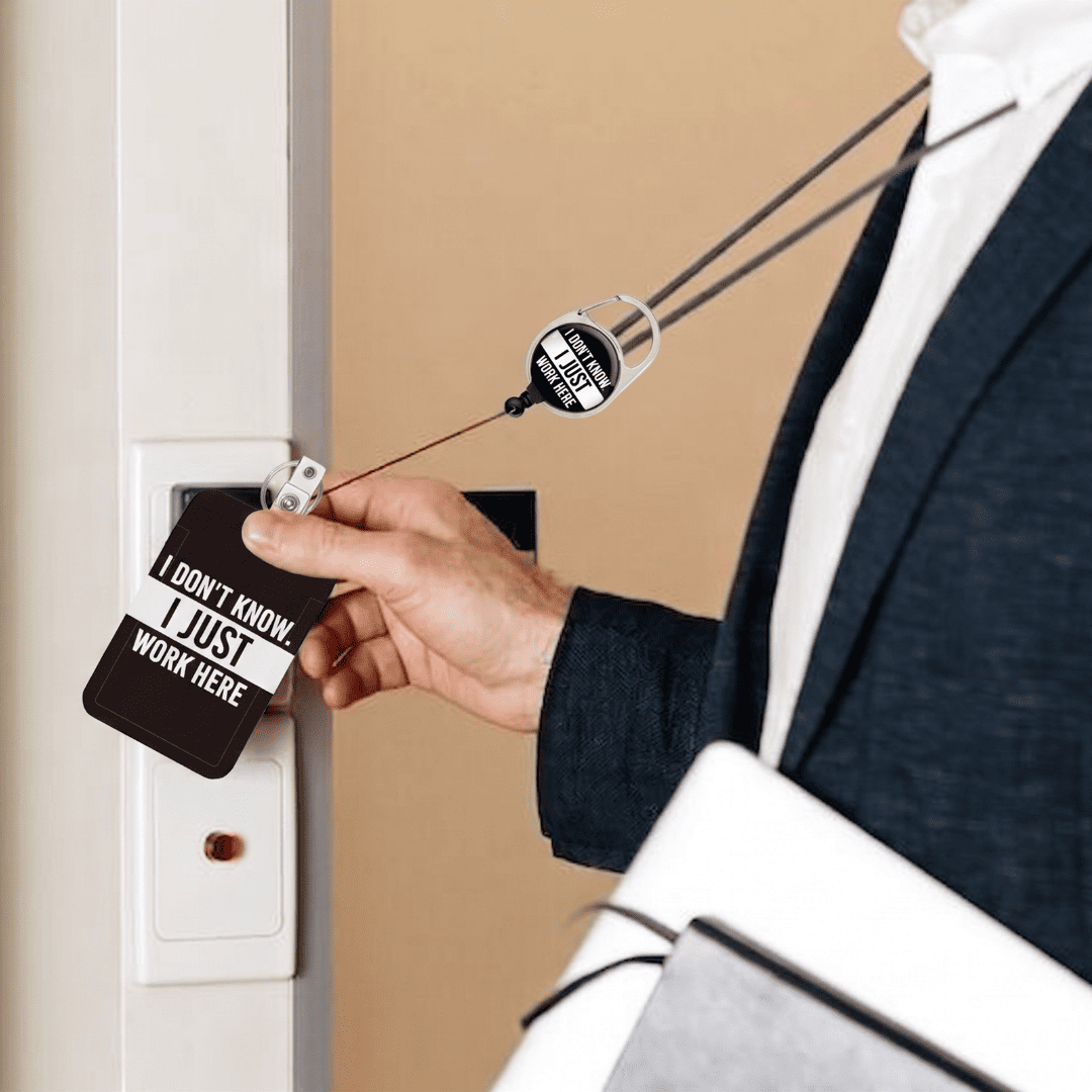 Novelty Retractable ID Card Badge Holder