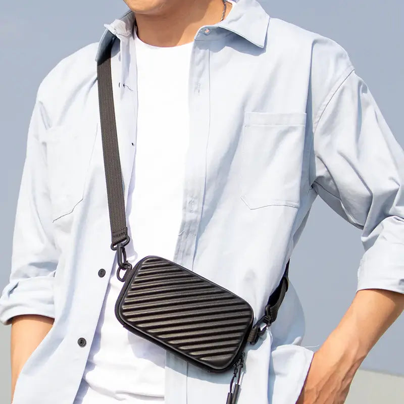 MARK RYDEN - Neo Ultimate Crossbody Bag - Black