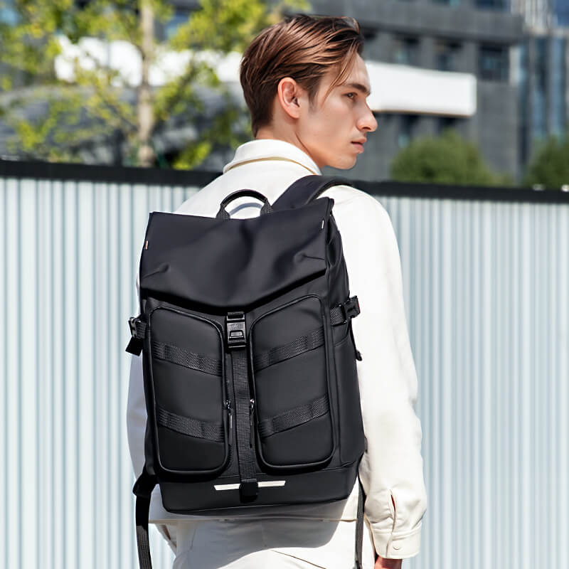 MARK RYDEN - CapaFlex Expandable Everyday Backpack - Black