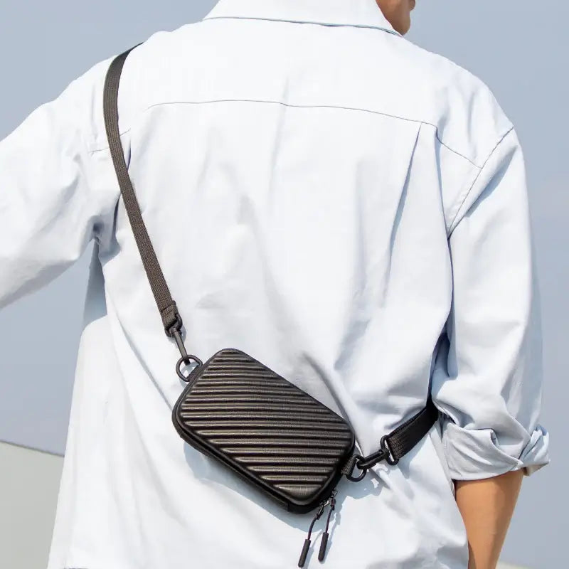 MARK RYDEN - Neo Ultimate Crossbody Bag - Black
