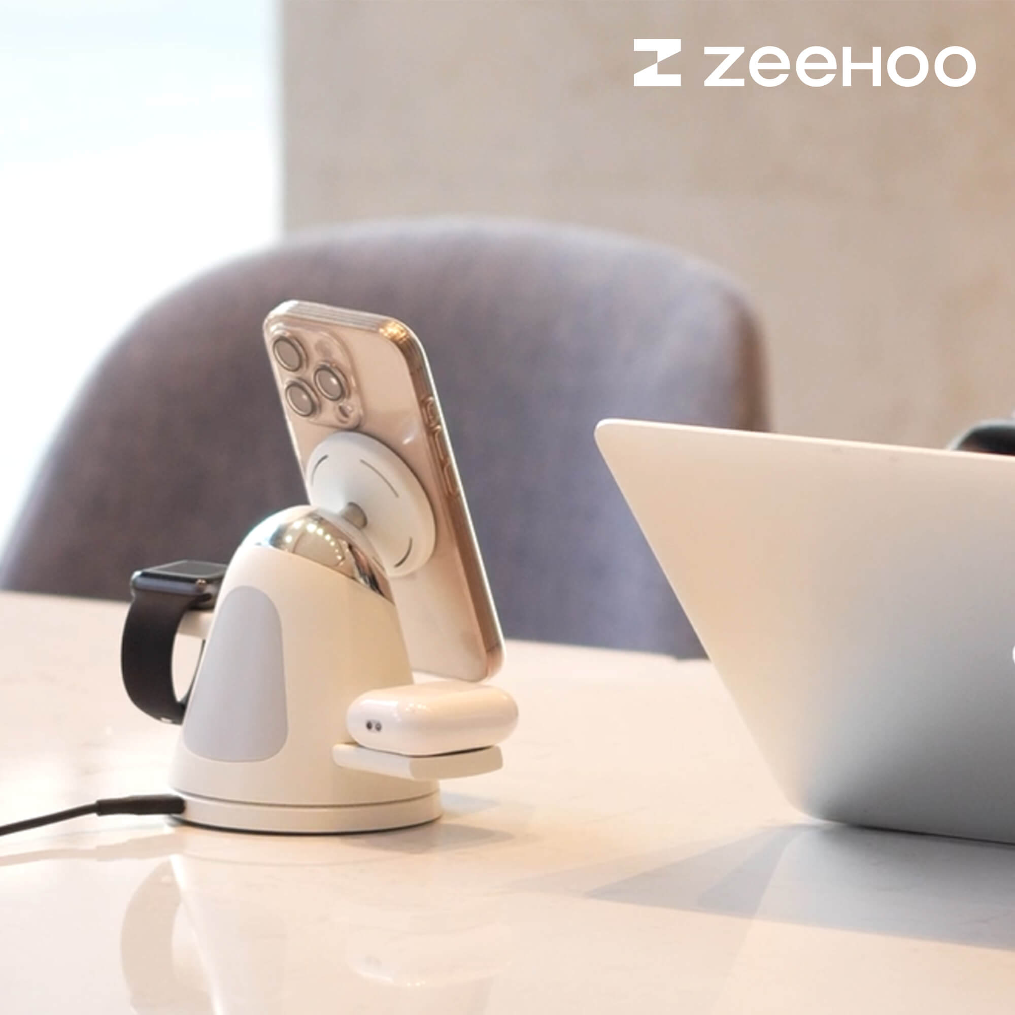 ZEEHOO LuminoCore 4-in-1 Wireless Charging Station