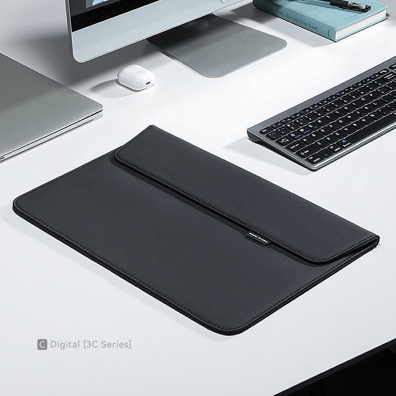MARK RYDEN - Sheer Professionals Laptop Sleeve - Black