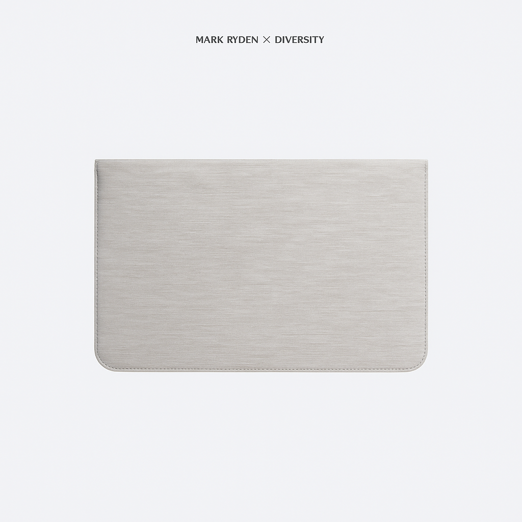 MARK RYDEN - Sheer Professionals Laptop Sleeve - Ash White