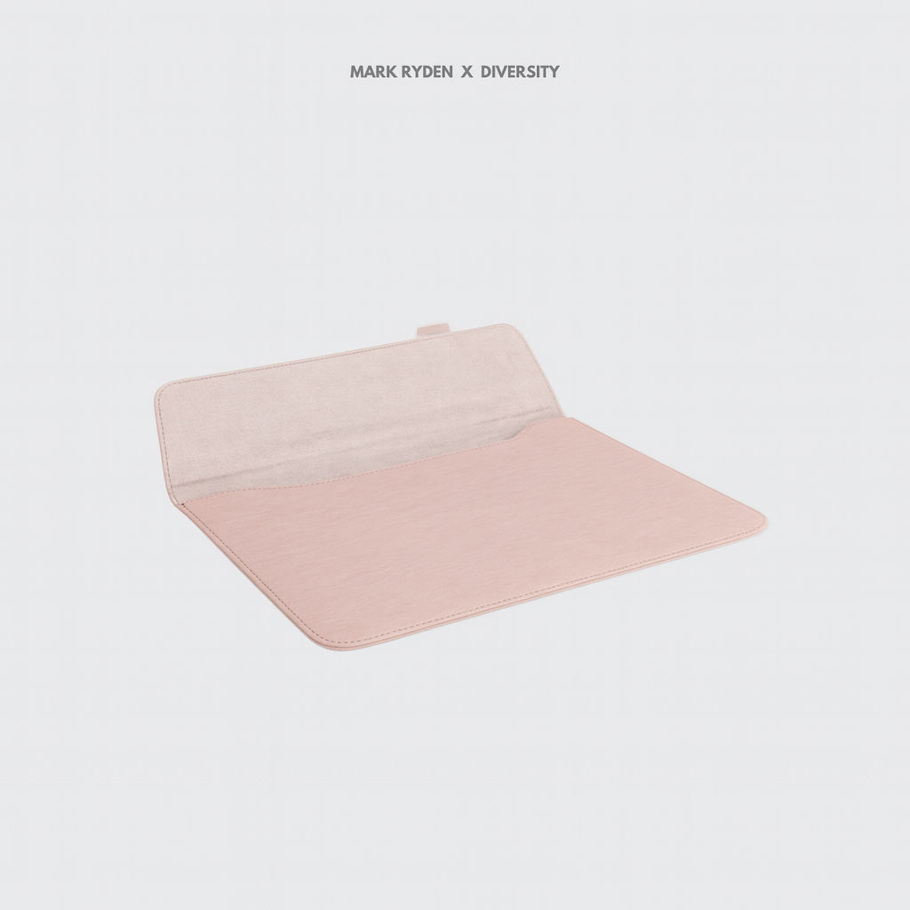 MARK RYDEN - Sheer Professionals Laptop Sleeve - Pink