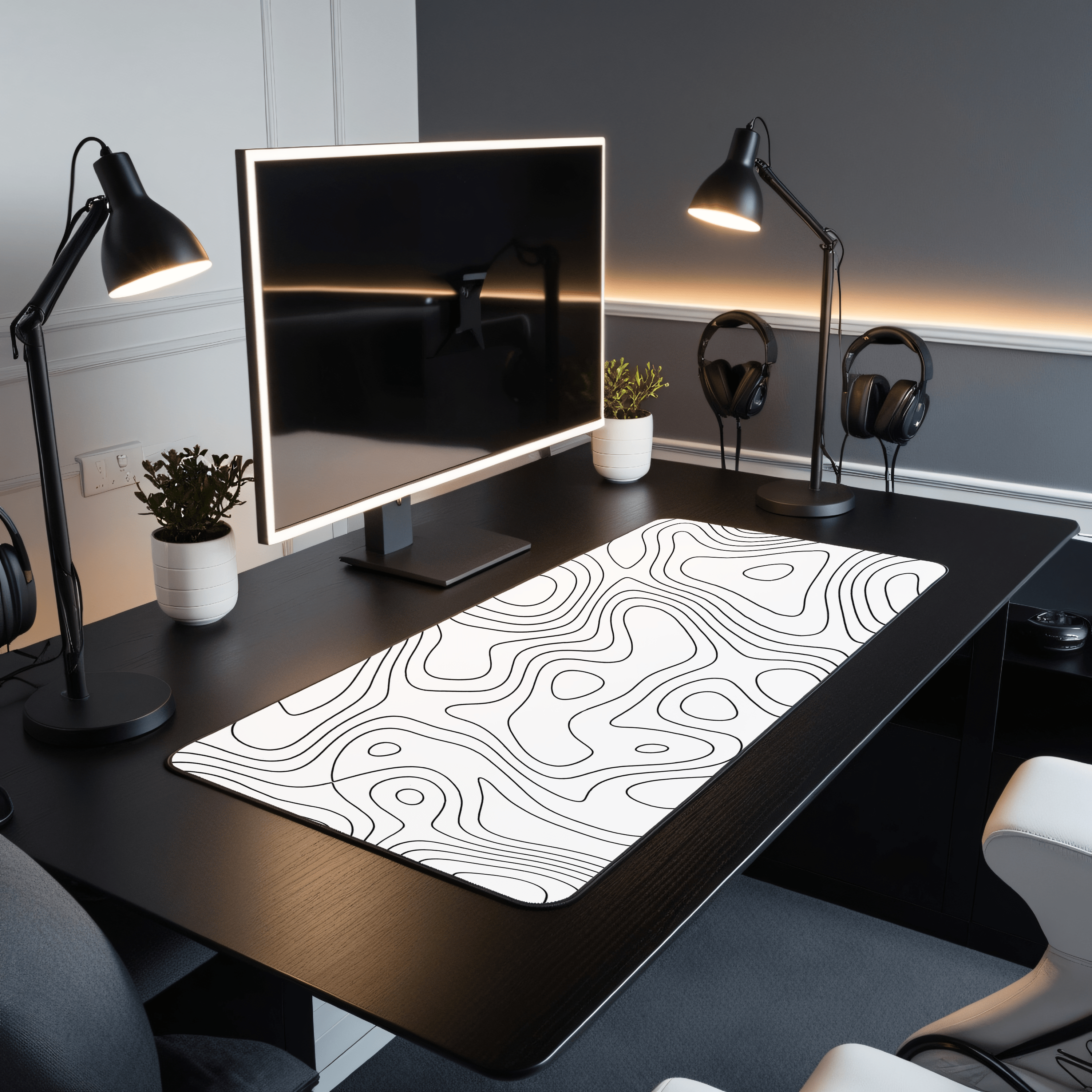 Printed Leather Desk Mat - Curvy White