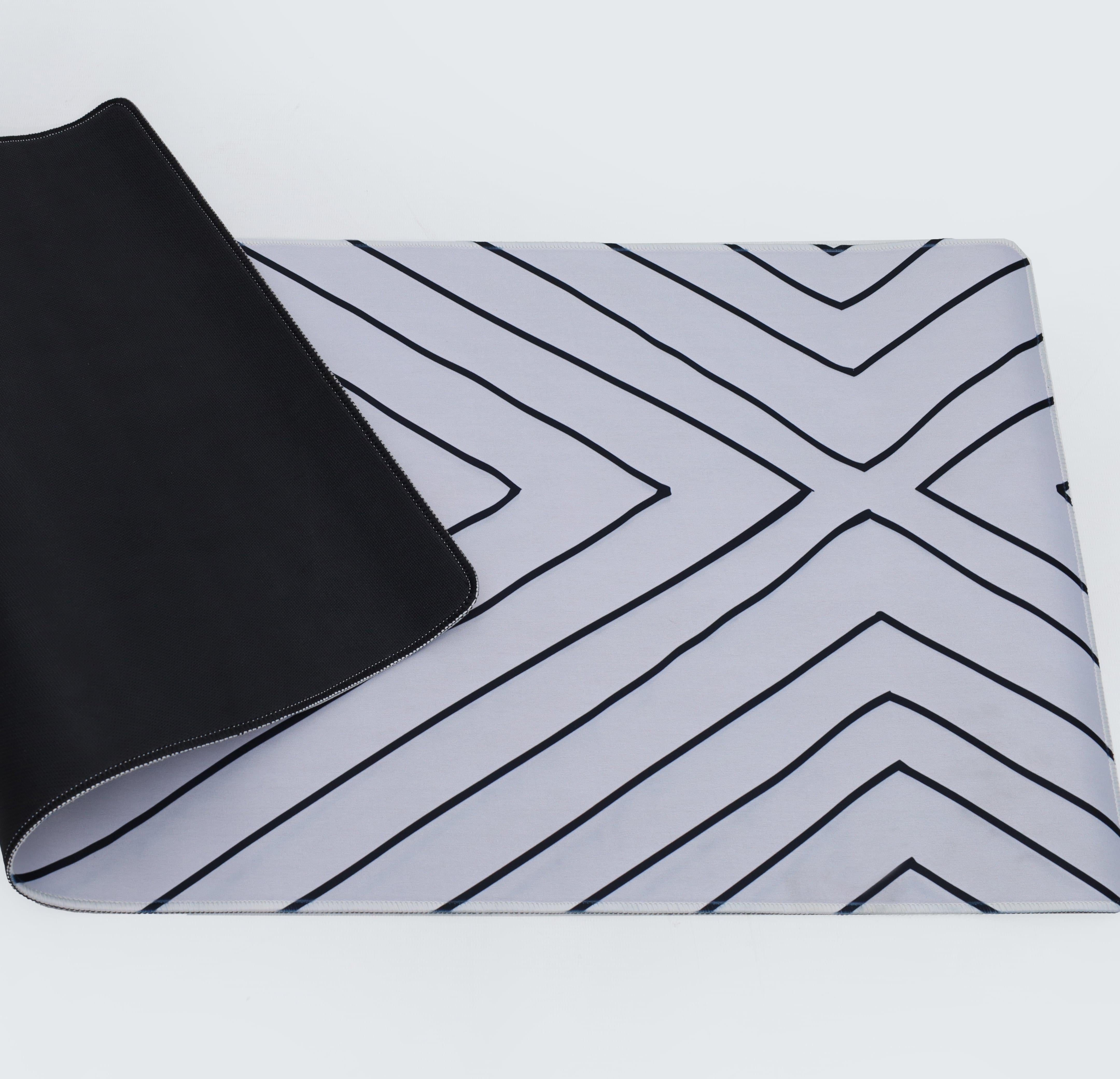 Printed Desk Mat - Diamond Pattern-DIVERSITY