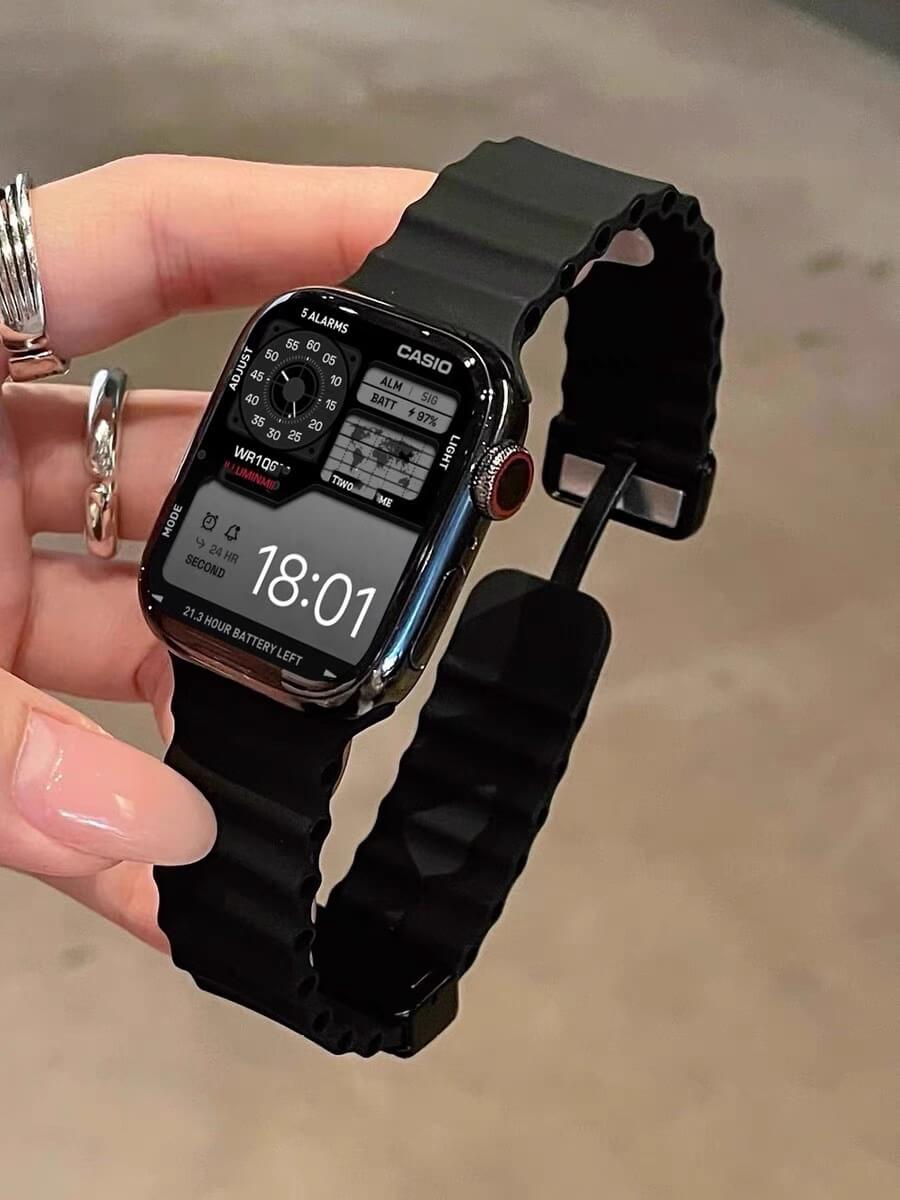 Ocean Magnetic Silicone Strap For Apple Watch - Black