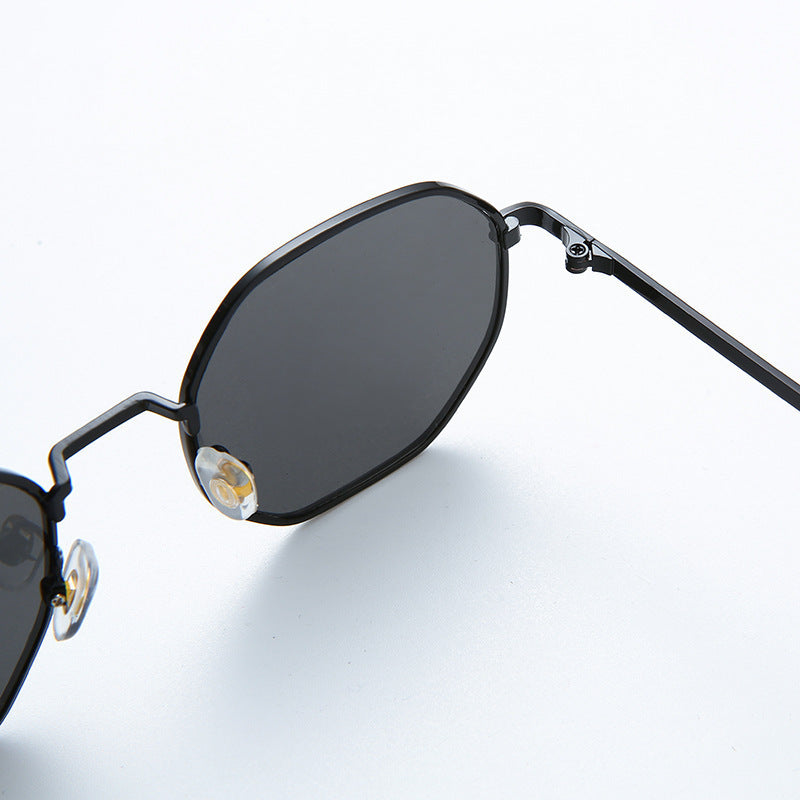 Octagonal Metal Frame Sunglasses - Black