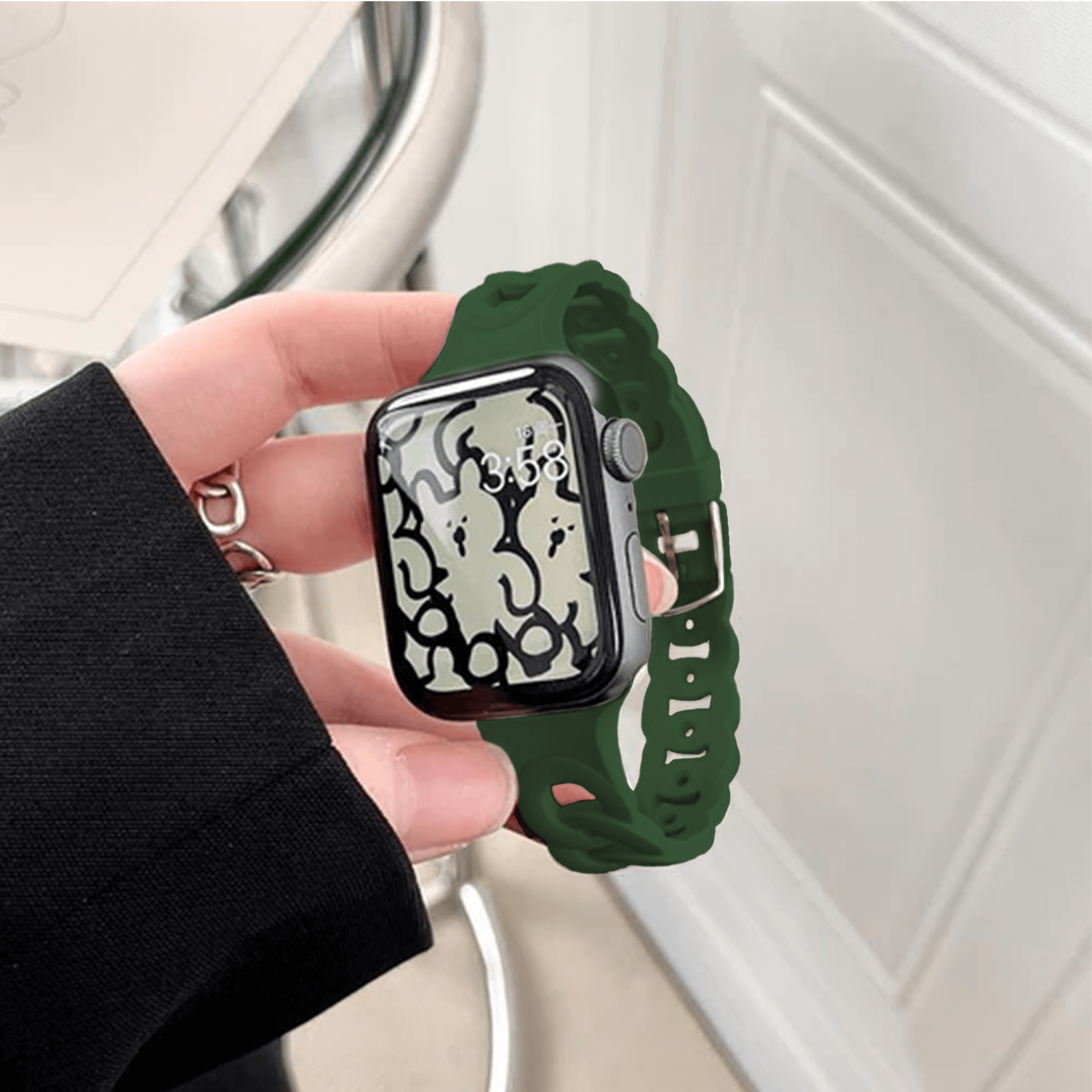 SlimChain Design Silicone Strap For Apple Watch - Forest Green