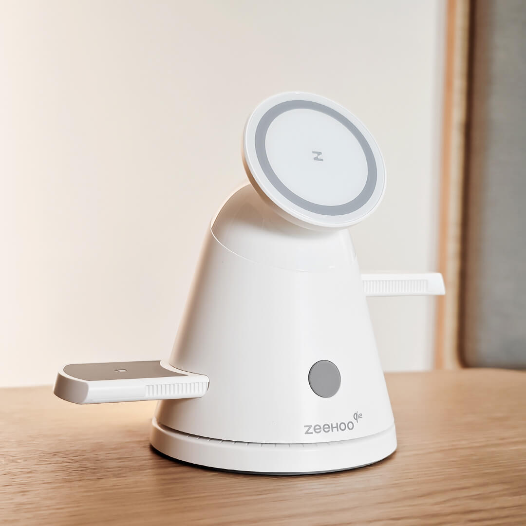 ZEEHOO LuminoCore 4-in-1 Wireless Charging Station