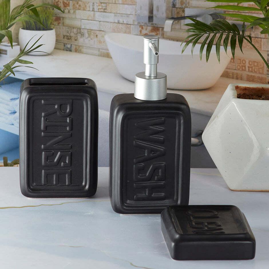 Ceramic Bathroom Set - Engraved - Black