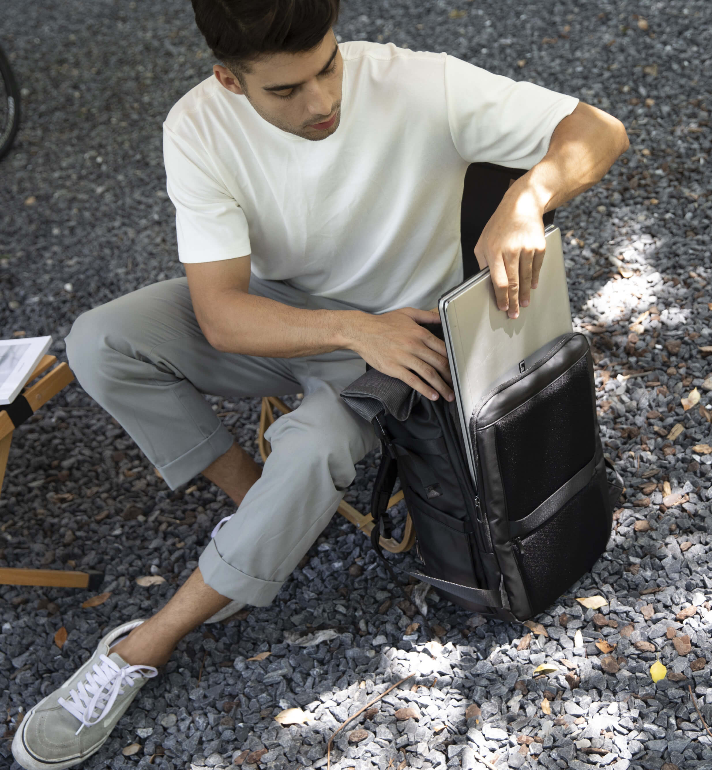 MARK RYDEN - Aspect Large-capacity Camera Backpack - DY Black