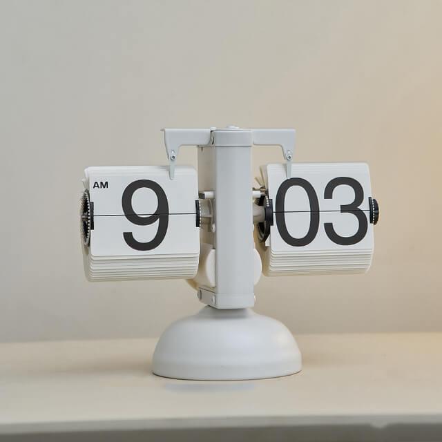 retro digital flip clock